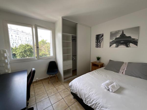 MERIGNAC APPARTEMENT 3 CHAMBRES 70 m2 PARKING
