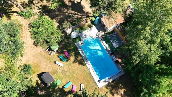 MAISON 3 CHAMBRES GRANGE PISCINE GRAND TERRAIN