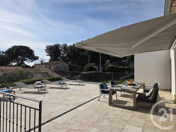 Maison à vendre  5 pièces - 120 m2 CAVALAIRE SUR MER - 83