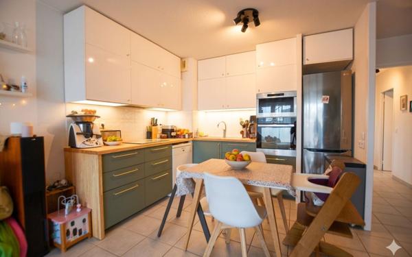 Appartement à vendre    3 pièces • 63 m2 Bayonne