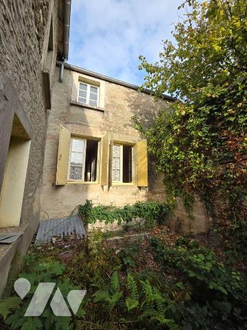 A VENDRE sur la commune de VILLIERS LE BOIS (10210), une maison d'habitation avec ses dépendanc...