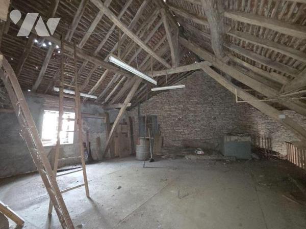 A VENDRE sur la commune de VILLIERS LE BOIS (10210), une maison d'habitation avec ses dépendanc...