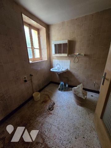 A VENDRE sur la commune de VILLIERS LE BOIS (10210), une maison d'habitation avec ses dépendanc...