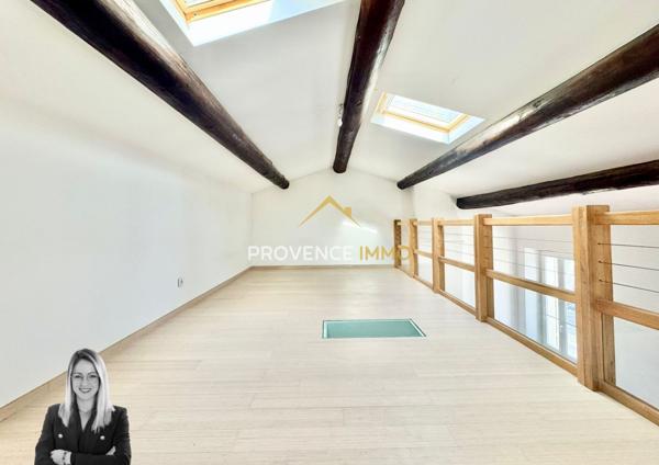 Salon-de-Provence (13300) LE CACHET DE LA MAISON DE VILLE AVEC UN EXTERIEUR