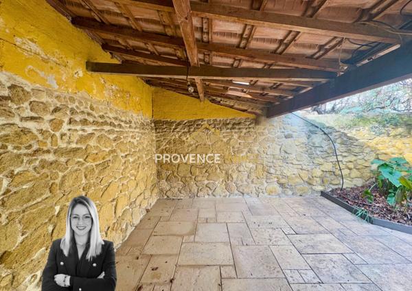 Salon-de-Provence (13300) LE CACHET DE LA MAISON DE VILLE AVEC UN EXTERIEUR