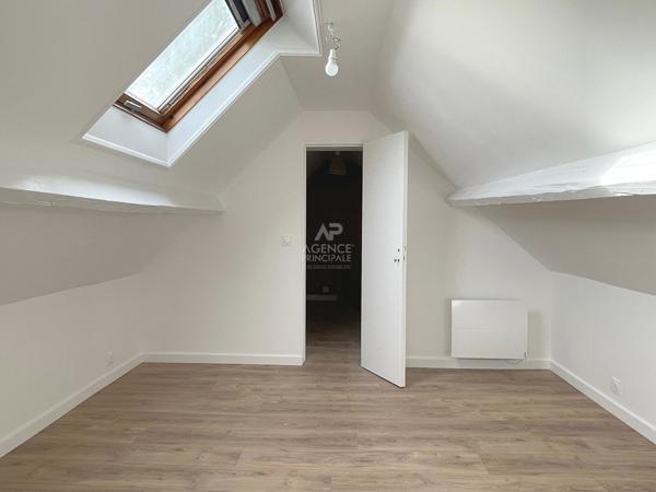 CHAVILLE Rive Droite - limite Sèvres - Maison rénovée de 4 pièces. 450 000 € **  - Référence  769-C