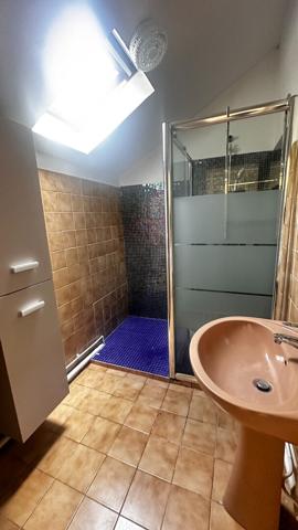 CHAVILLE Rive Droite - limite Sèvres - Maison rénovée de 4 pièces. 450 000 € **  - Référence  769-C