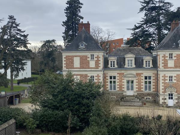 ERAUDIERE - T3 AVEC TERRASSE + BOX