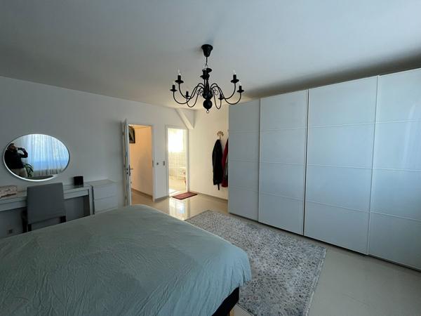 À vendre, Bien rare et d'exception au Lude !