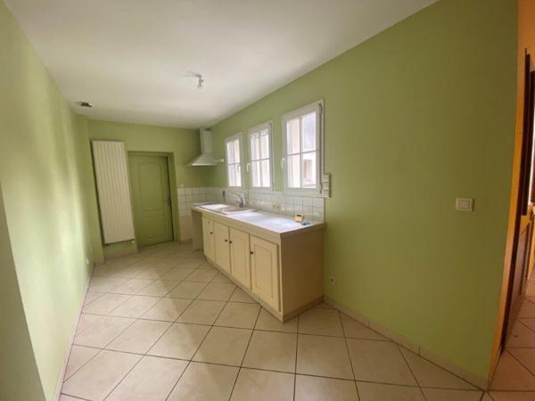 NEUVILLE AUX BOIS - MAISON 4 PIECES