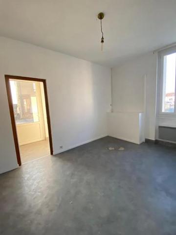 Bureau à louer à Beauchastel (07800)