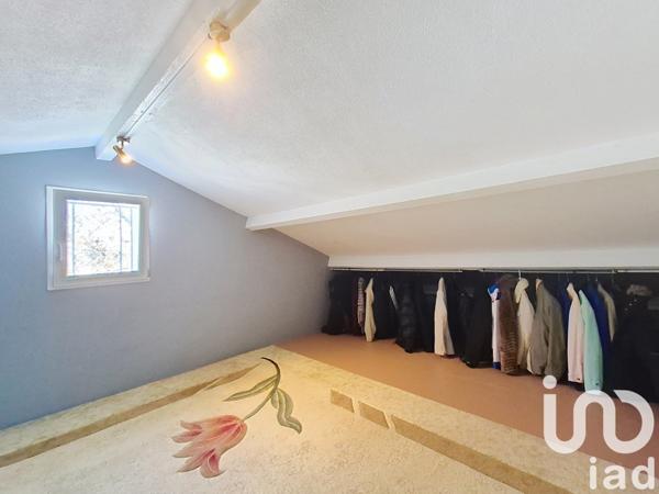 Maison 5 pièces de 160 m² à Vals-près-le-Puy (43750)