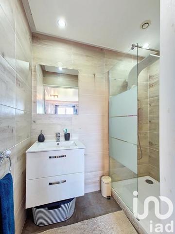 Maison 5 pièces de 160 m² à Vals-près-le-Puy (43750)