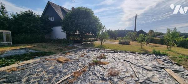 LA GUERCHE DE BGNE - Campagne - Pavillon avec terrain