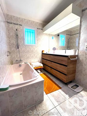 Maison à vendre 4 pièces 90 m² Saint-Christol-lez-Alès