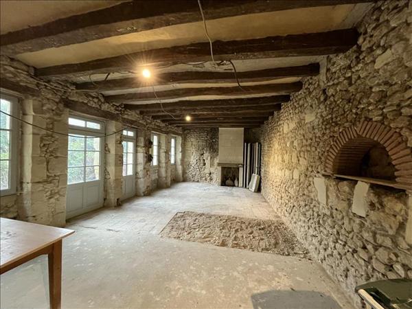 Maison à vendre |  Montlouis-sur-Loire |  4 pièces | 140 m²