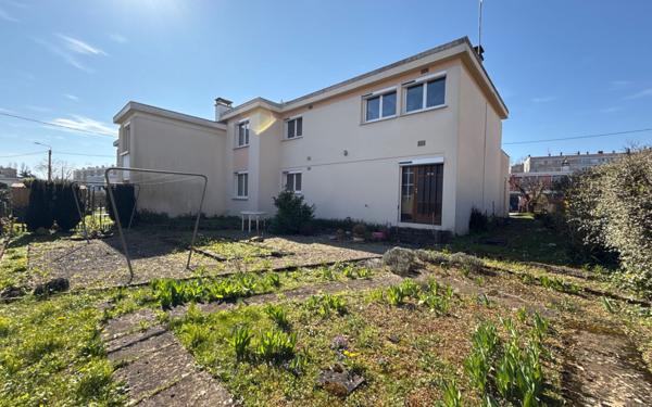 Maison à vendre    5 pièces •  Dijon