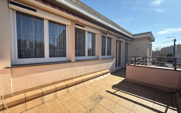 Maison à vendre    5 pièces •  Dijon