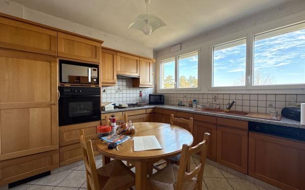 Maison à vendre    5 pièces •  Dijon