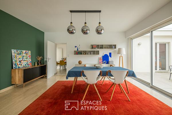 Une maison d’architecte iconique sublimée par une rénovation familiale d’exception