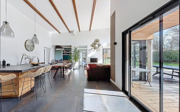 Maison à vendre    5 pièces •  Sébazac-Concourès