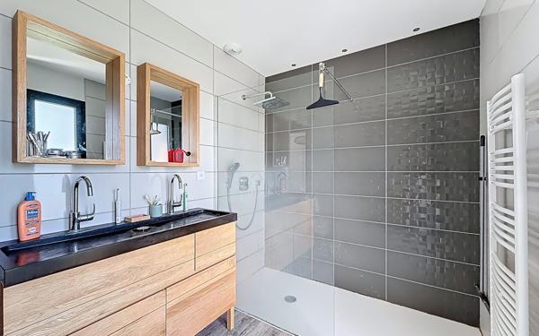 Maison à vendre    5 pièces •  Sébazac-Concourès