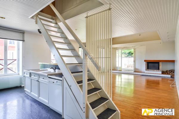 Maison Le Mesnil Le Roi 6 pièce(s) 192 m2 €795 000 ** - Référence 13126