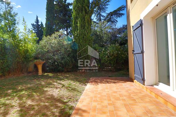Maison Individuel 4 pièces 92 m² Quartier village Montolivet calme absolu , parking jardin patio