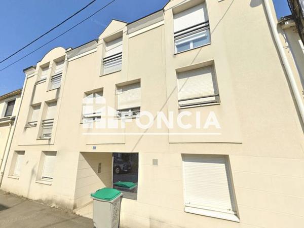 Location Appartement 4 pièces 81 m² - 24 RUE DE LA DOUMA Angers 49100