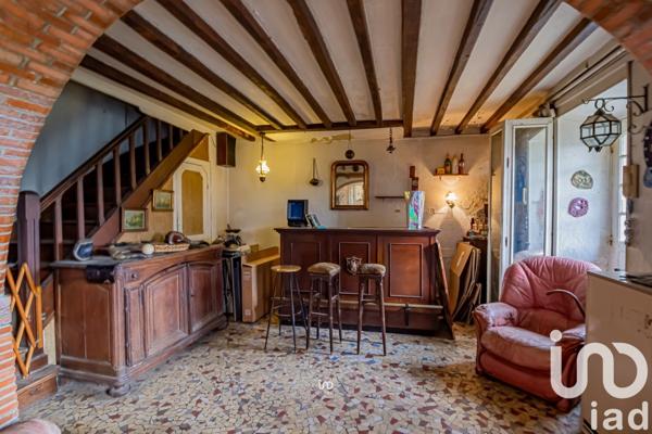 Maison 8 pièces de 250 m² à Vaux-sur-Seine (78740)