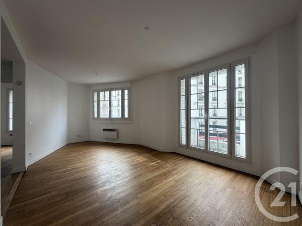 Appartement F2 à vendre  2 pièces - 44 m 2   PARIS  - 75011