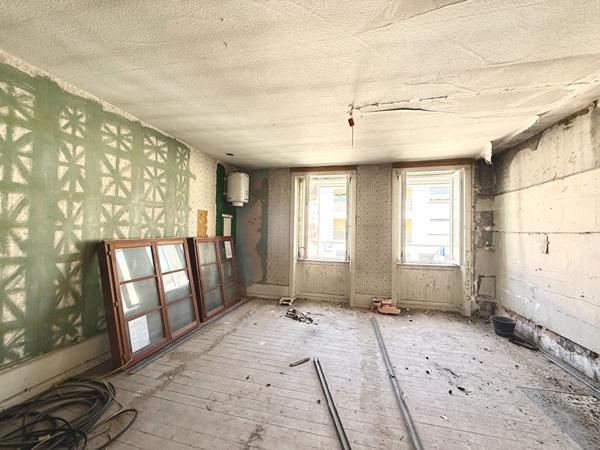 Immeuble 6 pièces 215 m2