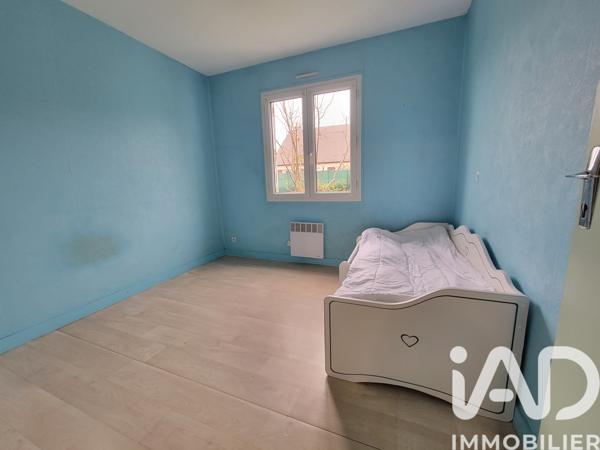 Immeuble à vendre 279 m² Le Puy-Notre-Dame