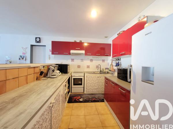 Immeuble à vendre 279 m² Le Puy-Notre-Dame