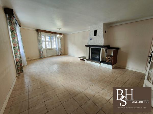 Immeuble à rénover de 281,32m² quartier Montbernage