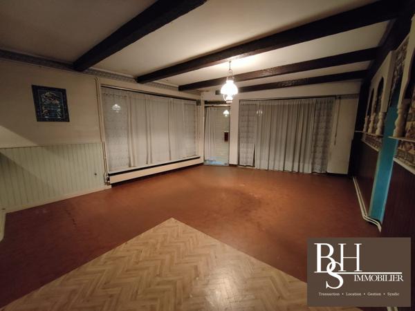 Immeuble à rénover de 281,32m² quartier Montbernage