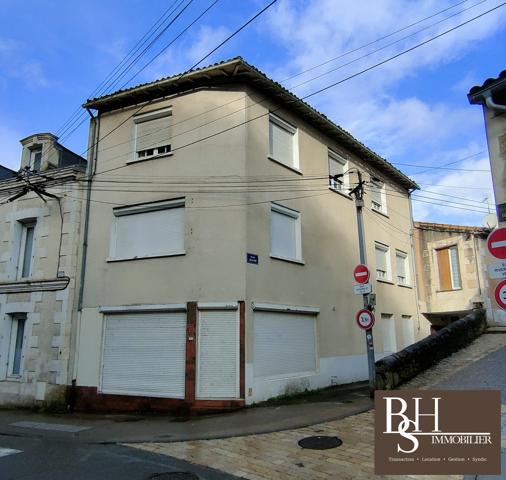 Immeuble à rénover de 281,32m² quartier Montbernage