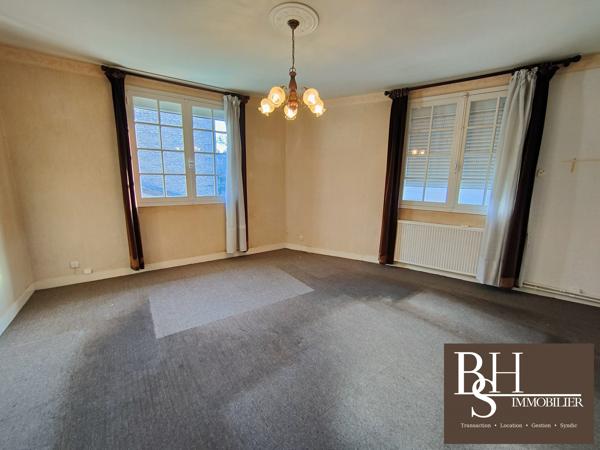 Immeuble à rénover de 281,32m² quartier Montbernage