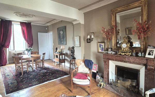 Maison à vendre    7 pièces • 195 m2 Mont-de-Marsan