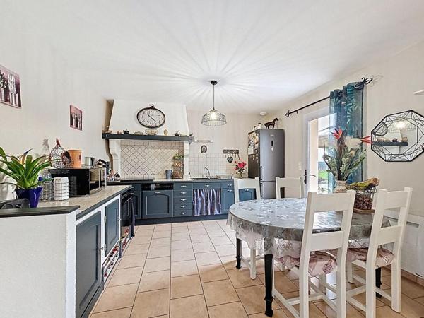 Maison  5 pièce(s) 110 m2