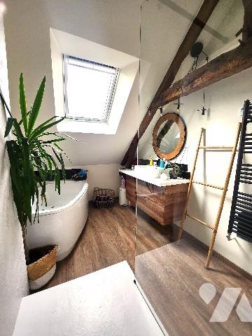 Belle longère indépendante au calme, à 5 min de la voie express et 15 min de Rennes,