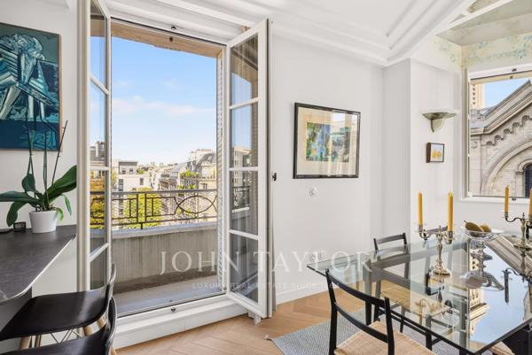 Bel appartement avec balcons et vues dégagées