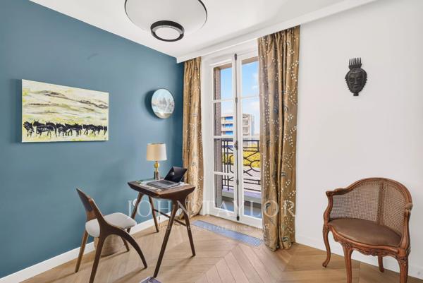 Bel appartement avec balcons et vues dégagées