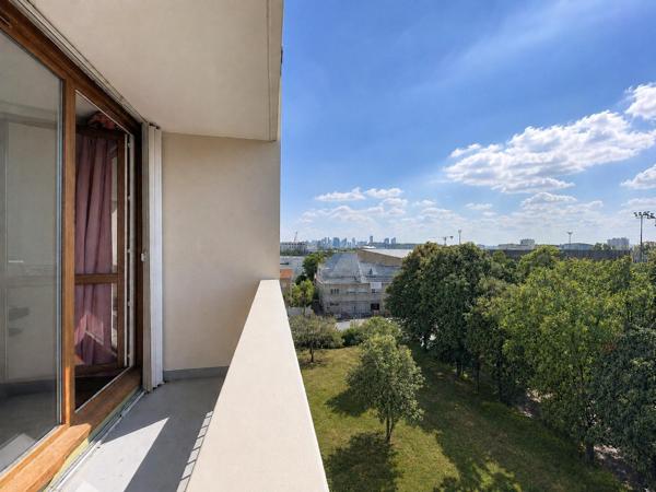 BEZONS - F4 DERNIER ÉTAGE • BALCON • VUE PARC