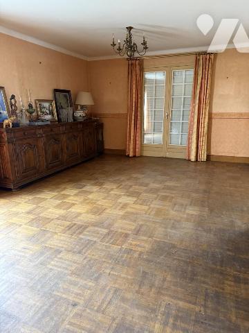 A VENDRE MAISON sur sous-sol centre ELVEN +terrain divisible de 1000 m2