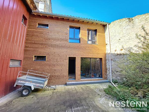 A Vendre Maison en pierre de 106 m² à agencer au coeur du centre historique de Condom