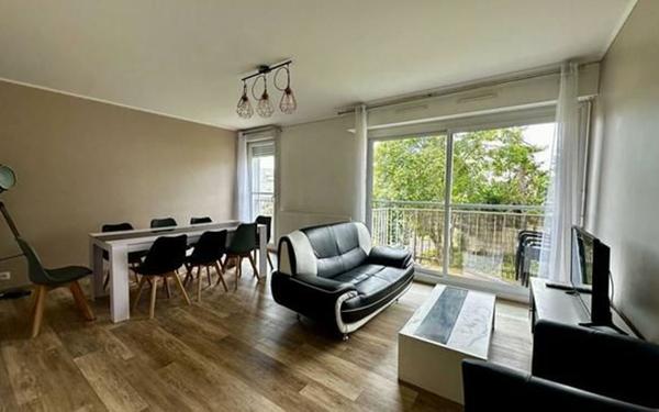 Appartement à vendre    4 pièces • 75 m2 Angers