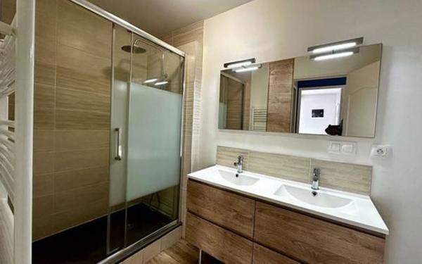 Appartement à vendre    4 pièces • 75 m2 Angers