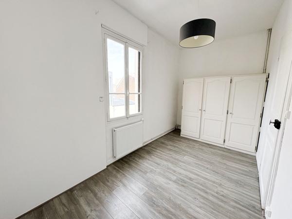 Maison 3 pièce(s) 75.08 m2