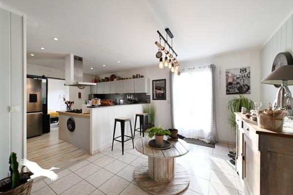 Maison à vendre |  Cognac |  6 pièces | 130 m²